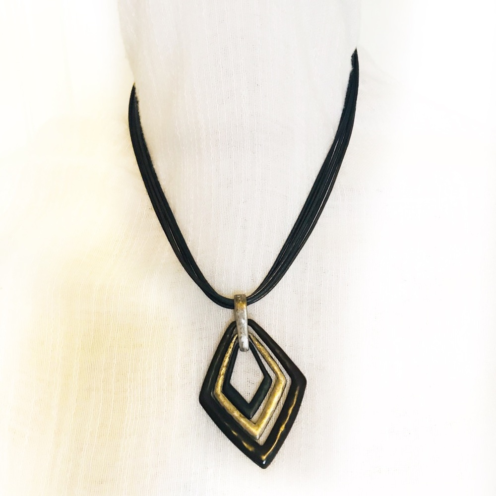 Diamond Shaped Three Pendant Necklace
